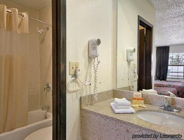 Days Inn By Wyndham Centerville Quarto foto